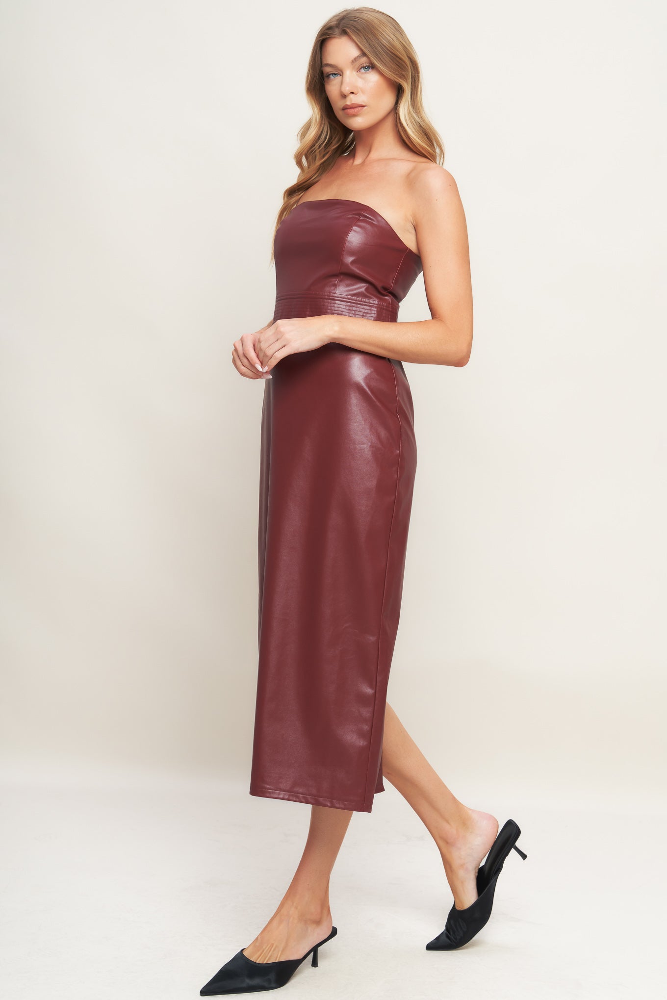 RUNWAY TREND FAUX LEATHER MIDI DRESS l Flying Tomato BURGUNDY / M RUNWAY TREND FAUX LEATHER MIDI DRESS l Flying Tomato BURGUNDY / M
