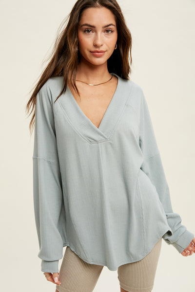 Ezra - A Ribbed Top with Band Detail & Rounded Hem
