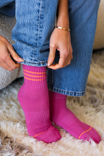 Explore More Collection - Fuchsia Sporty Ankle Socks