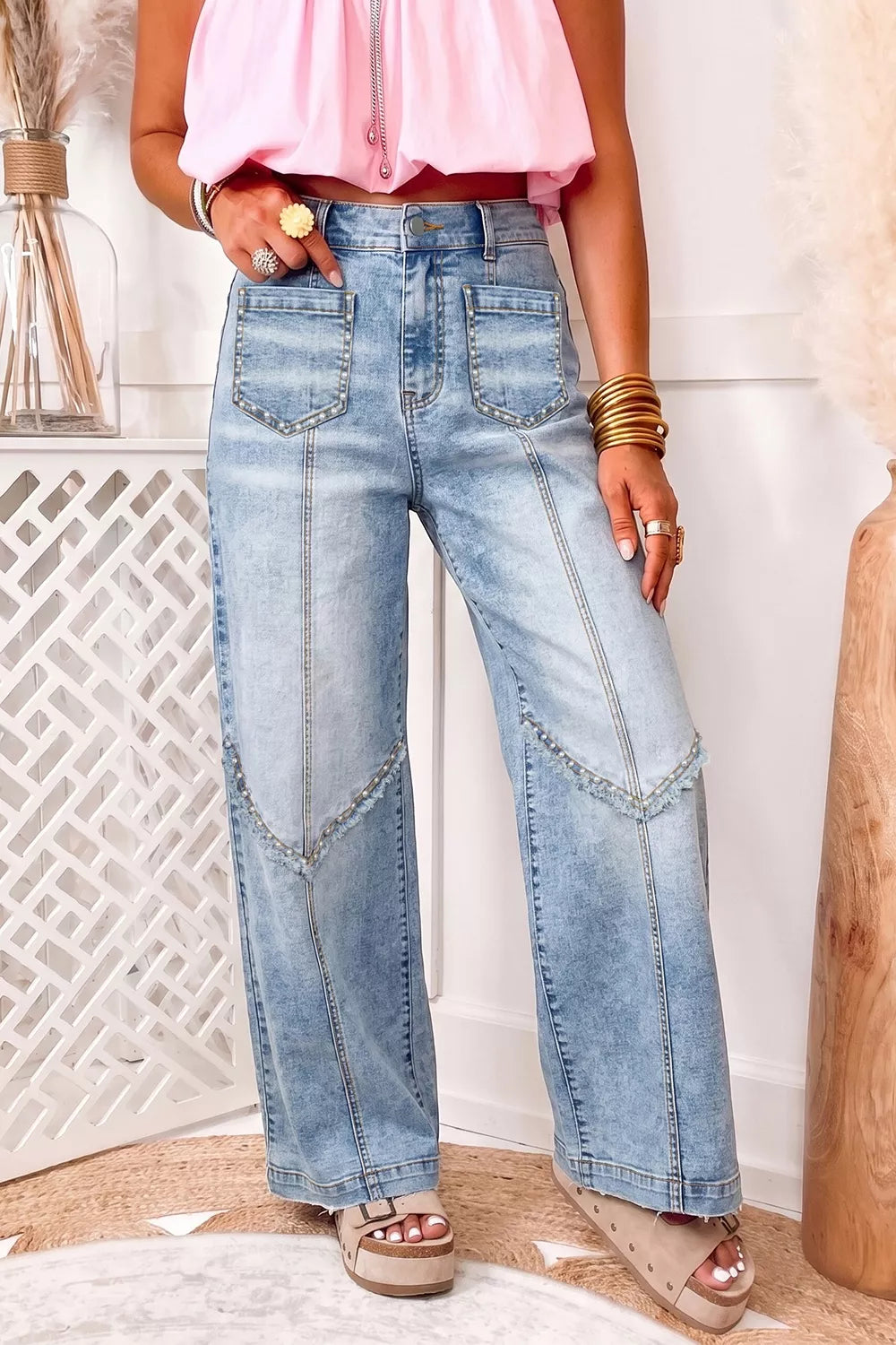Studded Detail Wide-Leg Jeans