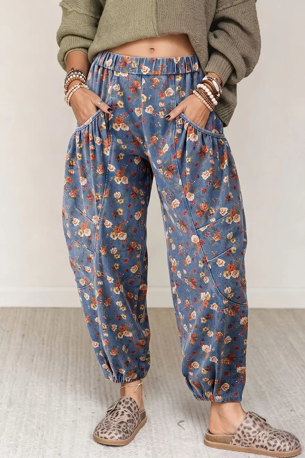 Floral Print Relaxed Fit Jeans