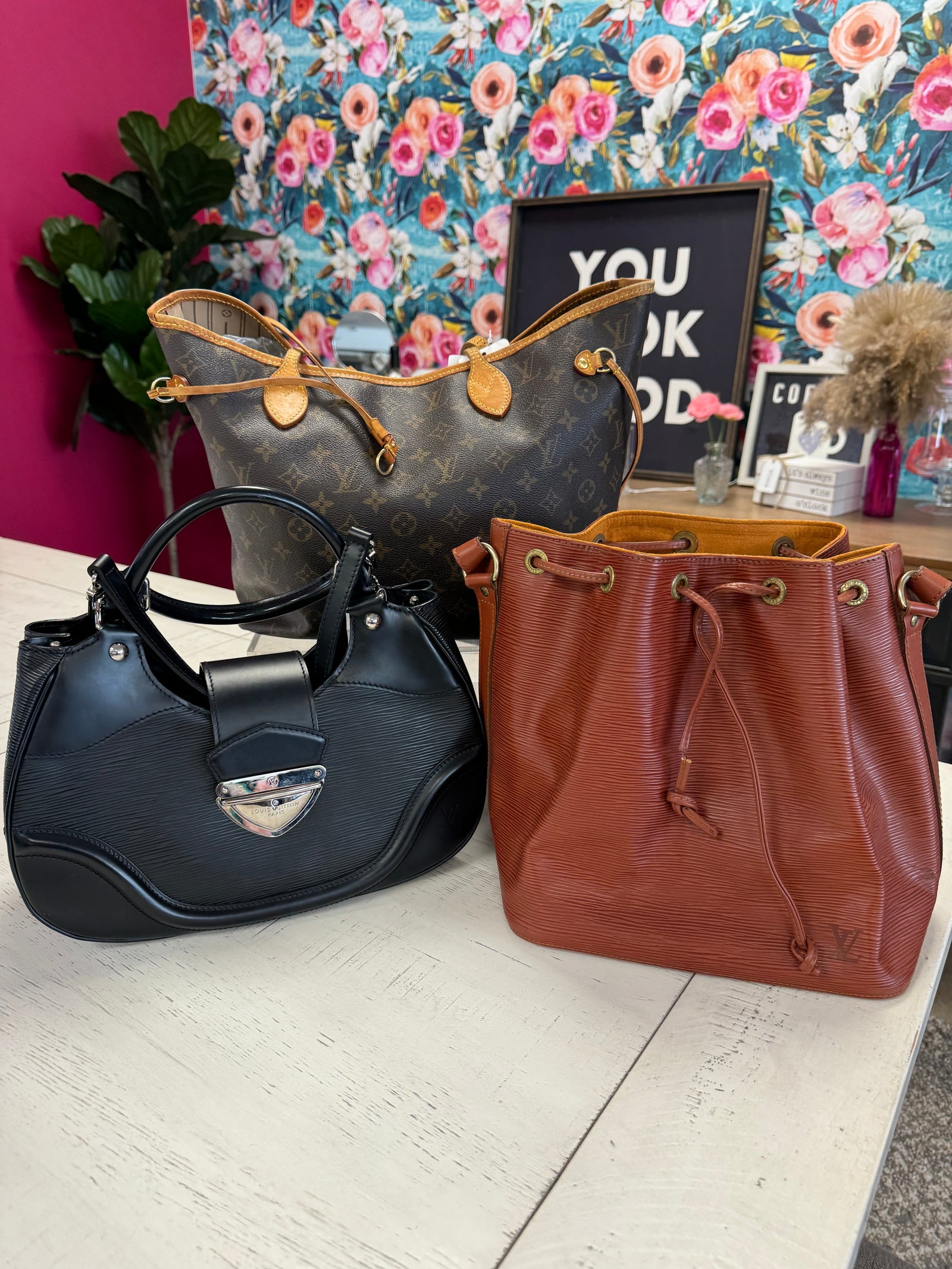 Pre Owned Authentic Purse Raffle