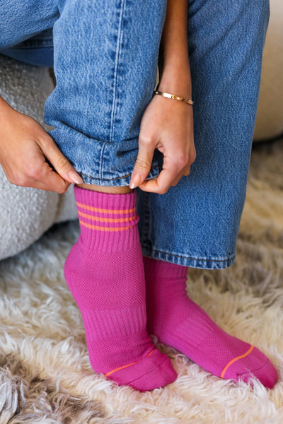 Explore More Collection - Fuchsia Sporty Ankle Socks