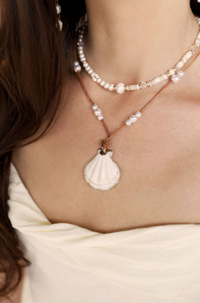 Explore More Collection - Beach Days Shell Pendant Necklace Set