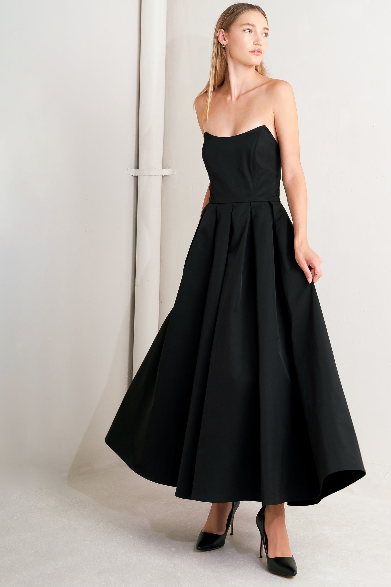 Explore More Collection - GALA NOIR WOVEN MIDI DRESS