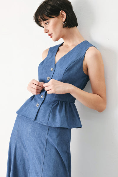CASUAL ROMANCE WOVEN VEST