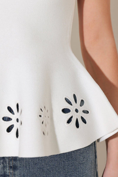 SUGAR PETAL SWEATER KNIT TOP