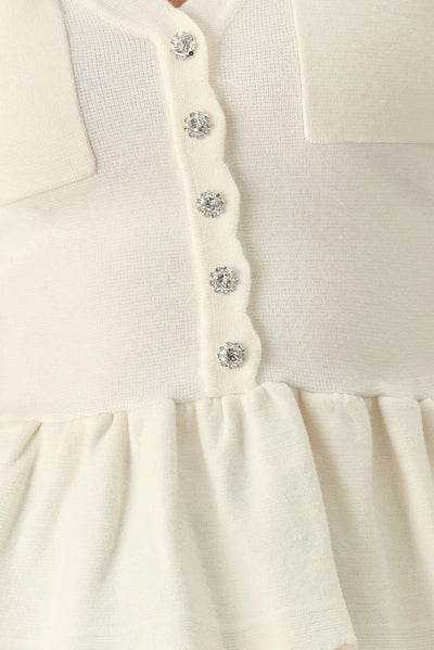 FROSTED CREAM POCKET-DETAIL SWEATER TOP