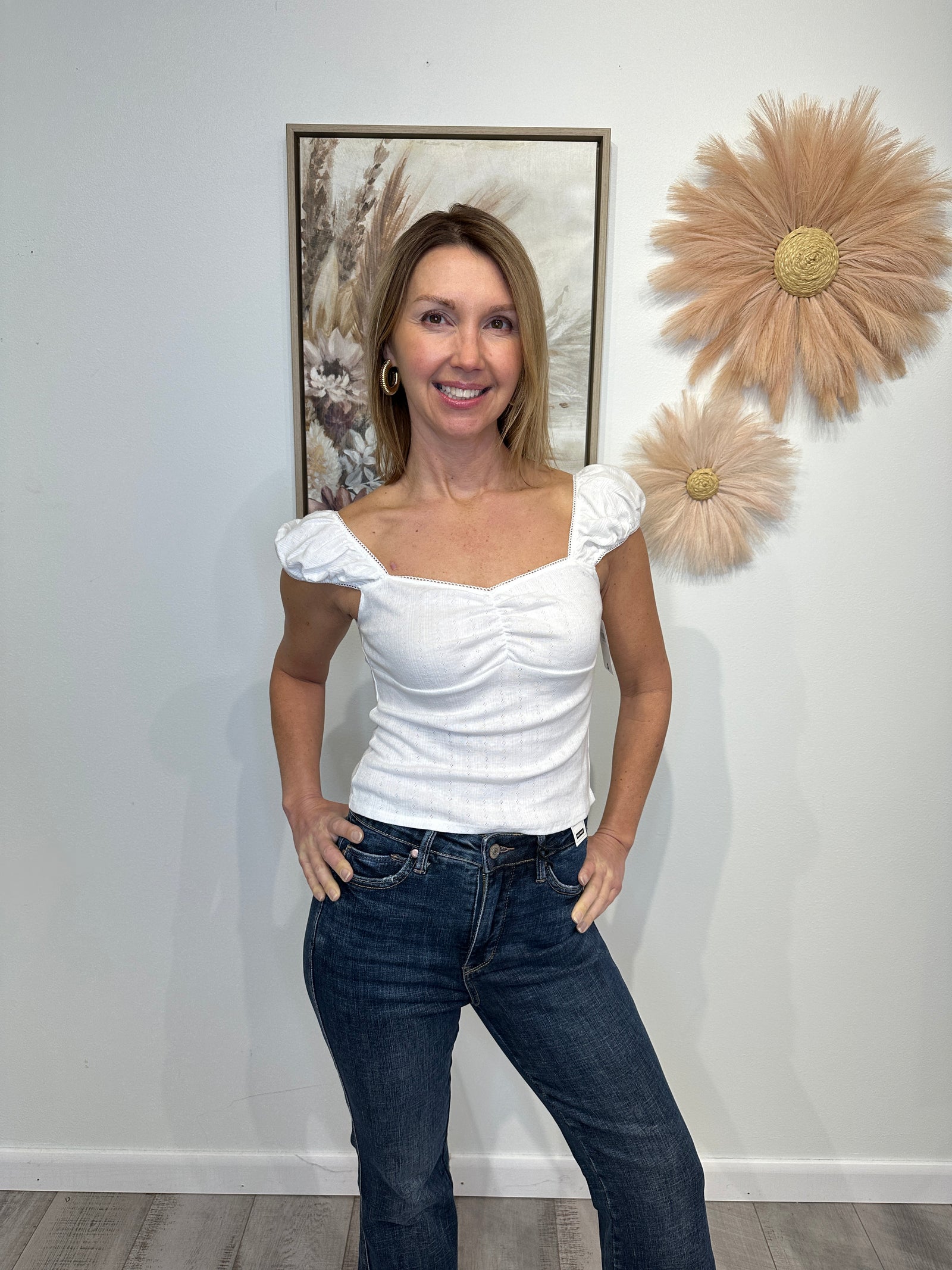 Lunas - A Sleeveless Wide Strap Top