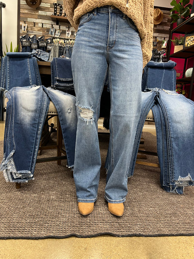 Texas - A Pair of High Waisted Tummy Control 90's Straight Leg Jeans