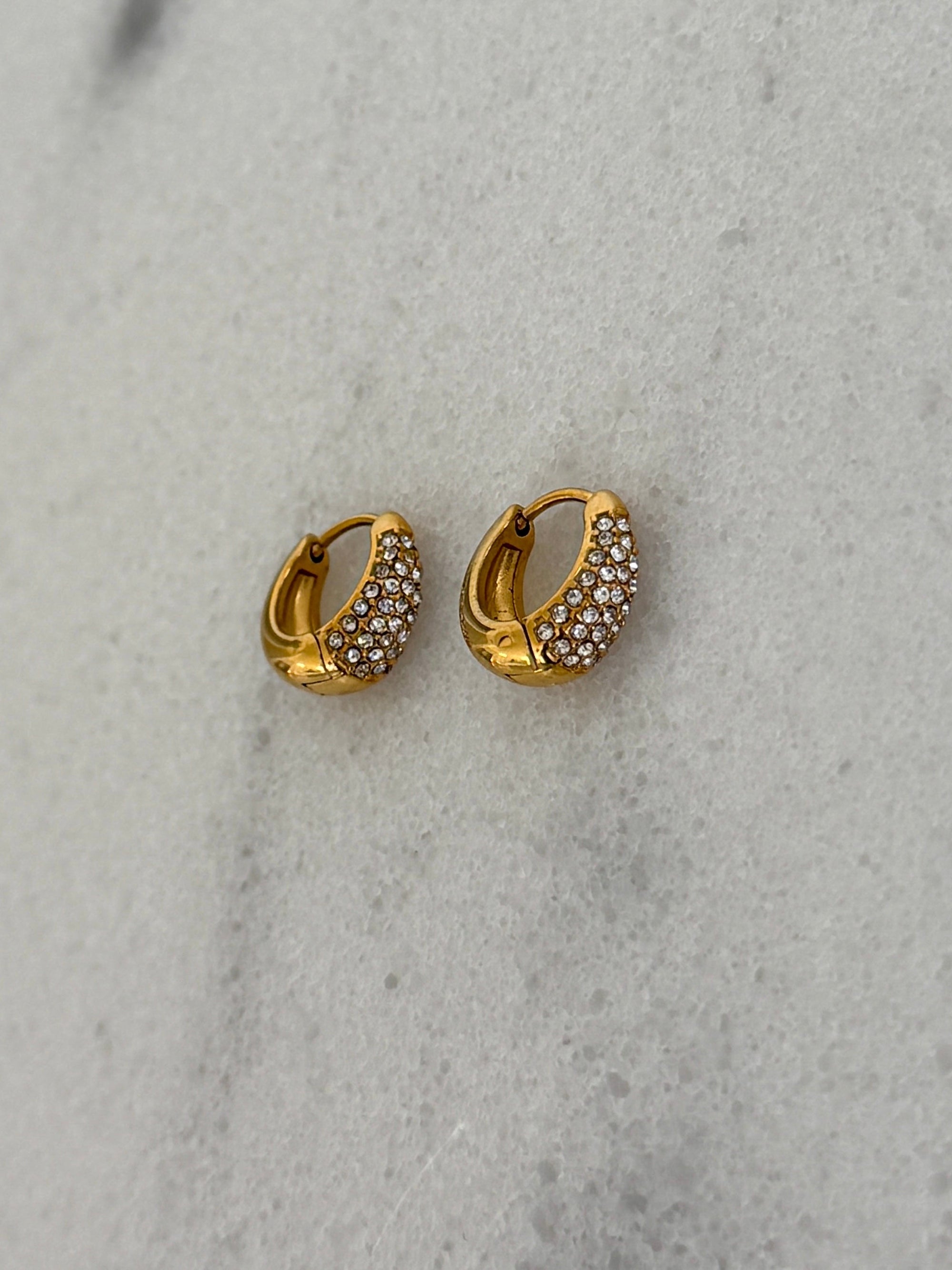 Explore More Collection - DAINTY DIAMOND HUGGIES