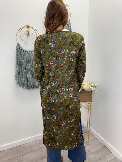 Vera - A Long Floral Print Hacci Open Duster with Side Slits