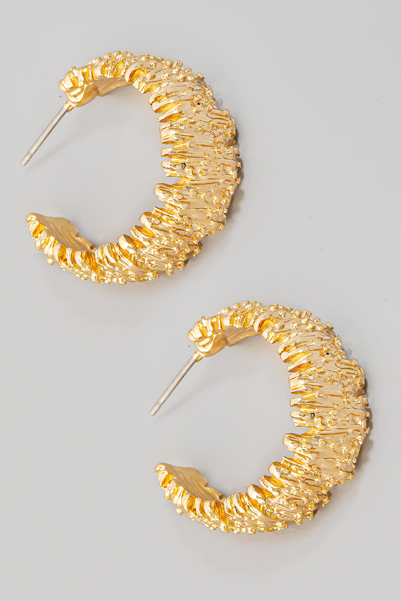 Bingo - A Pair of Ornate Hoop Earrings - Choose Color