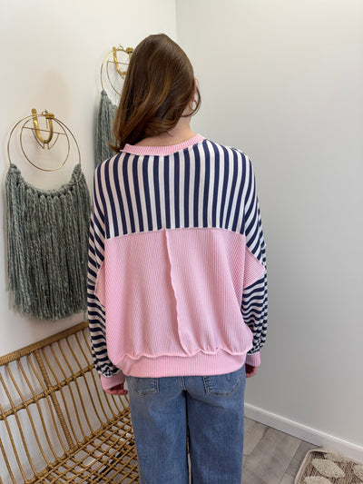 Vita - A Crew Neck Loose Fit Stripe Pullover Kit Top