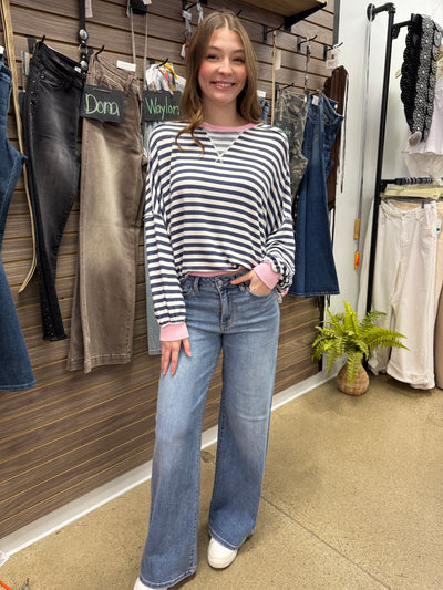 Carmela - A Pair of Mid Rise Retro Wide Leg Jeans