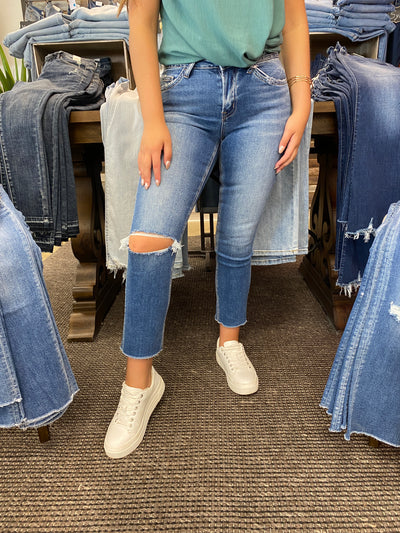 Carlene - A Pair of Mid Rise Straight Crop Jeans