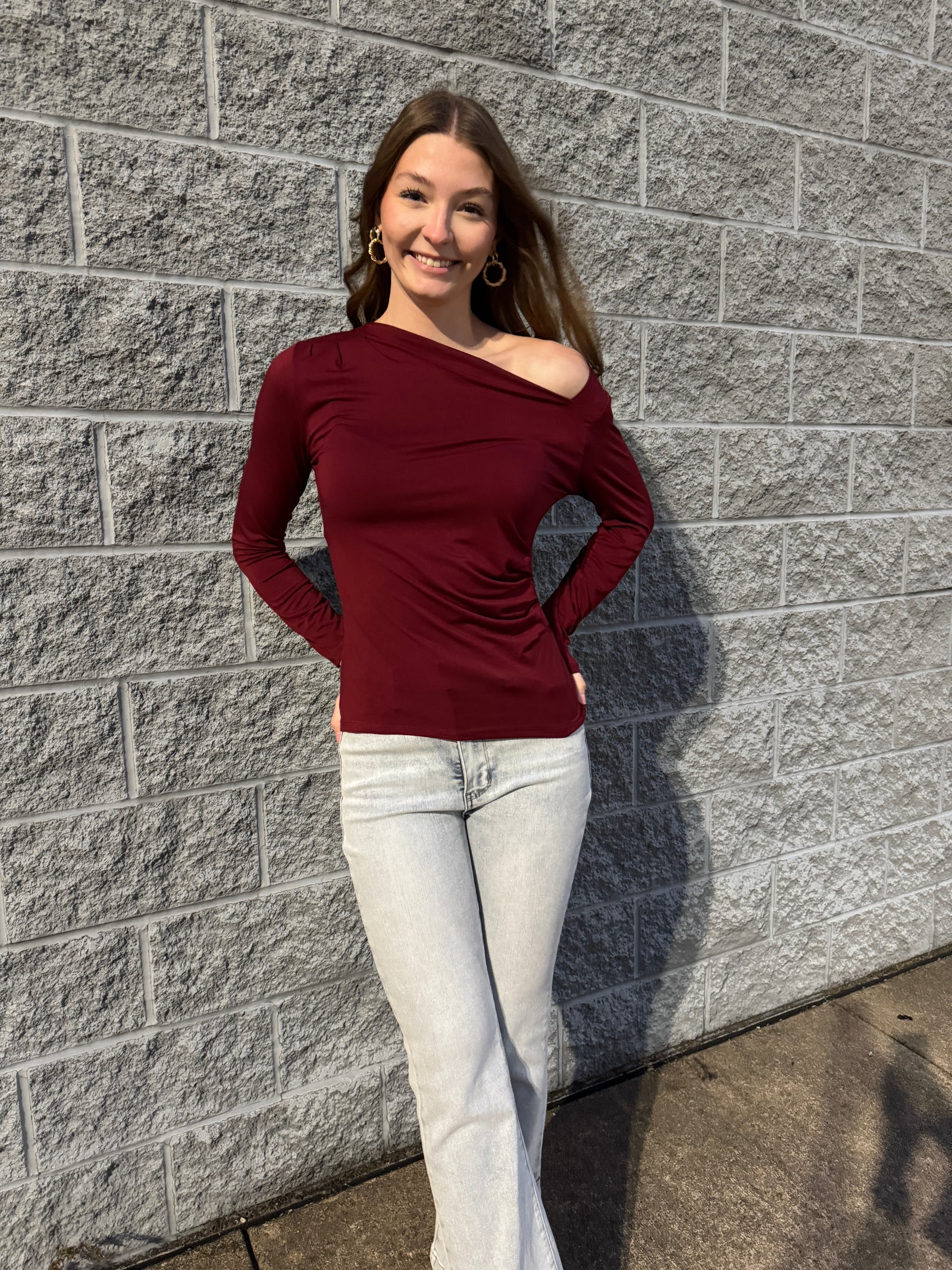 Alexis - A Cut Out Neckline Detail Long Sleeve Top