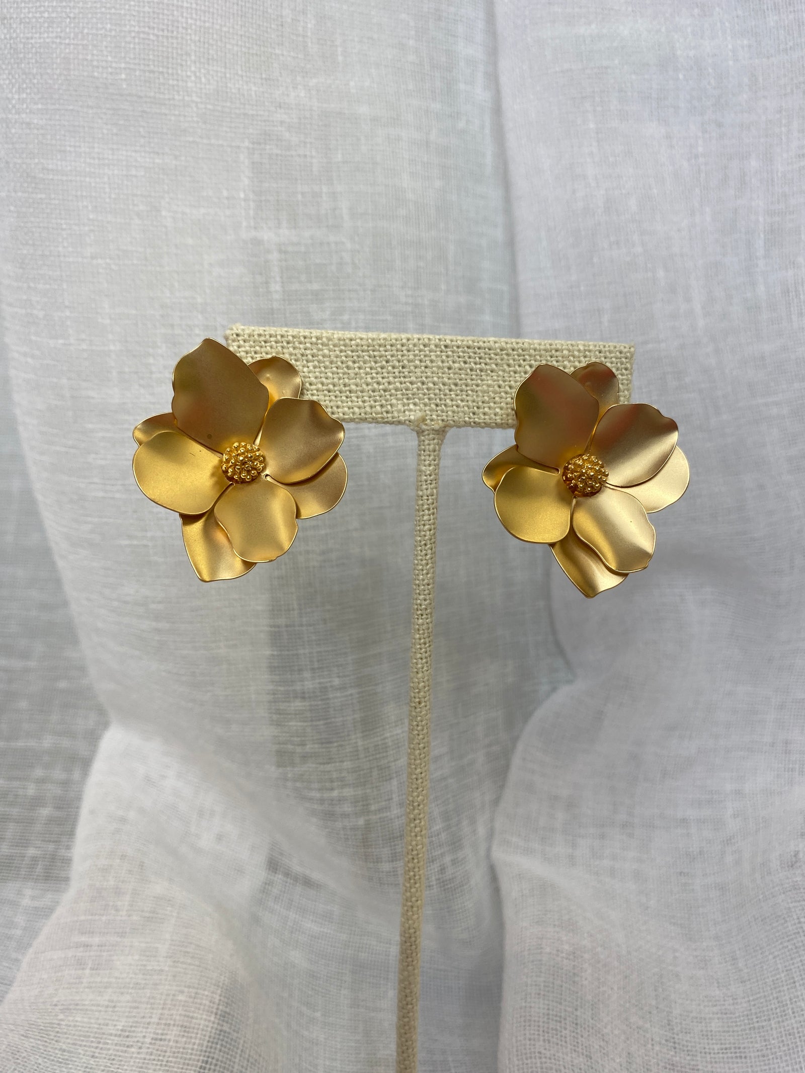 Bud - A Pair of 2 Layer Flower Earrings
