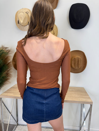 Chestnut Charm - A Sheer Body Lightweight Knit Top