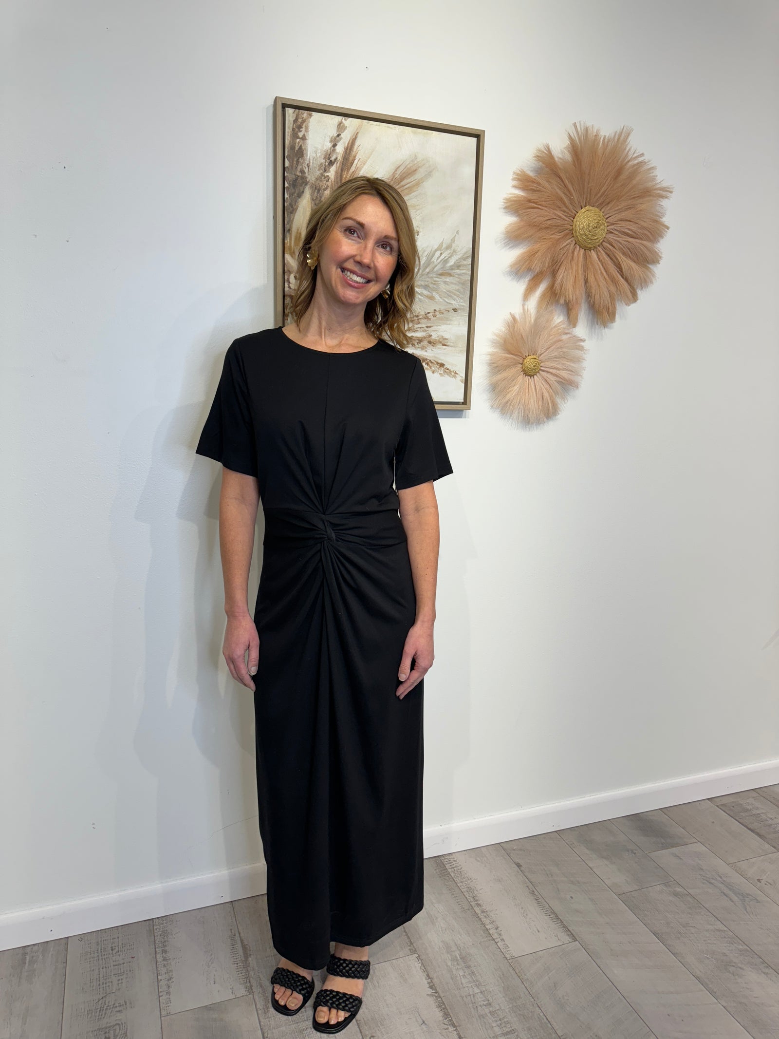 Kimmie - A Short Sleeve Solid Knit Dress