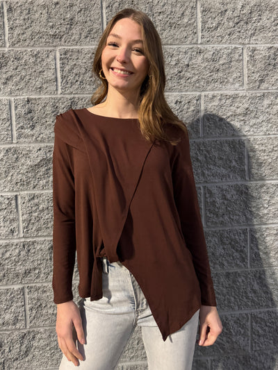 Helene - A Round Neck Long Sleeve Front Twist Top