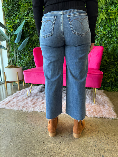 Sandler - A Pair of High Waisted Wide Crop Classic Raw Hem Jeans