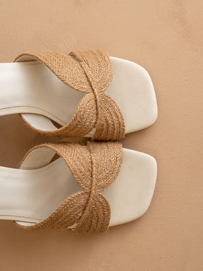 The Santiago | Toffee Raffia Block Heel