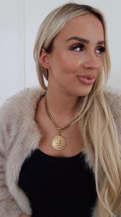MEREDITH NECKLACE