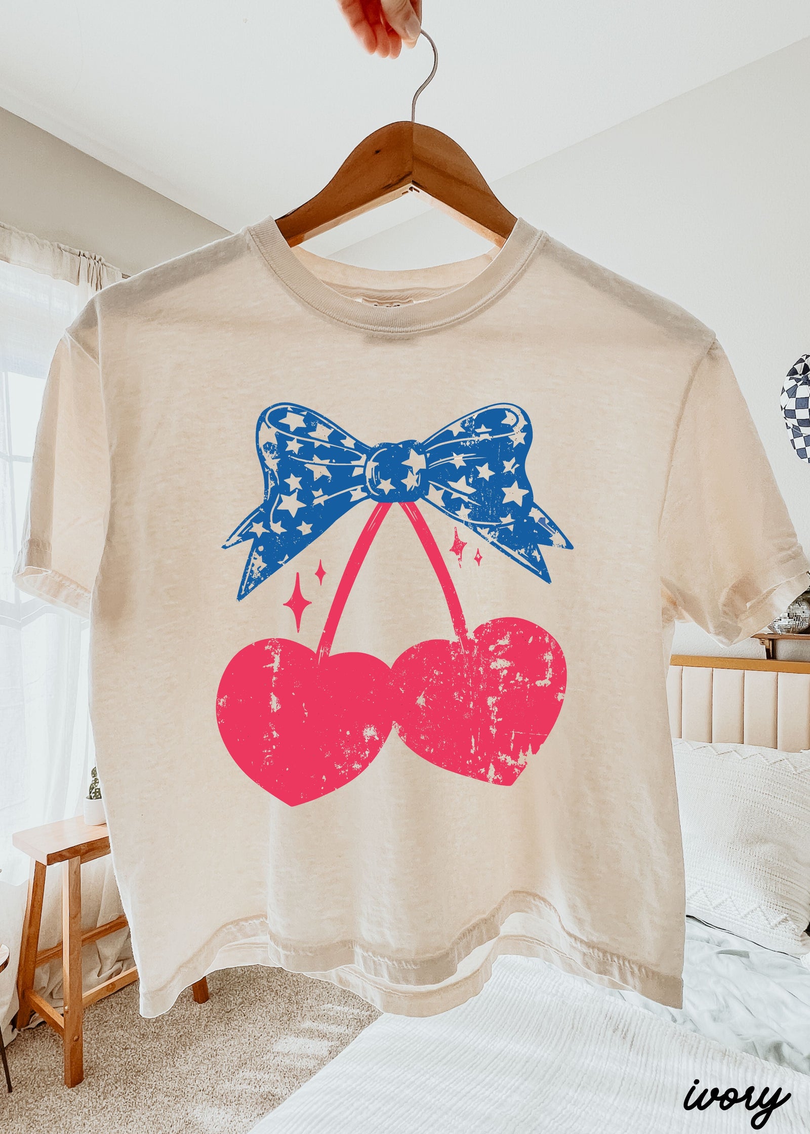 Cherry Coquette Stars CROP Tee *Ivory (S-2X)