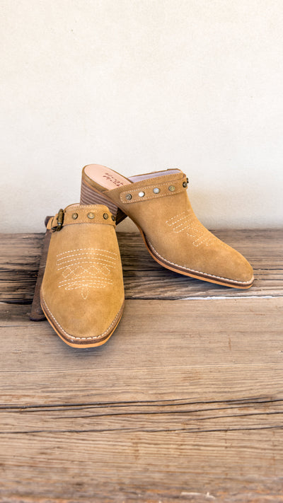 Explore More Collection - Drancy Western Mule in Tan