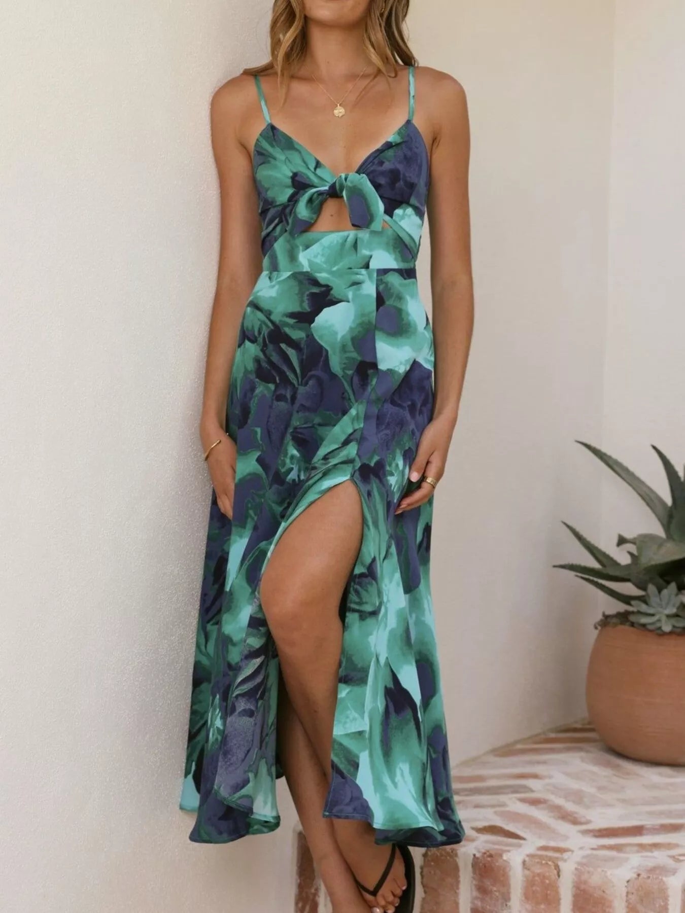 Floral Print Tie-Front Slit Midi Dress