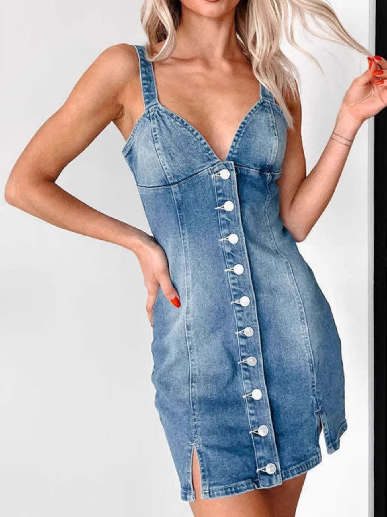 Button Front Sweetheart Neck Denim Mini Dress Medium / L Button Front Sweetheart Neck Denim Mini Dress Medium / L