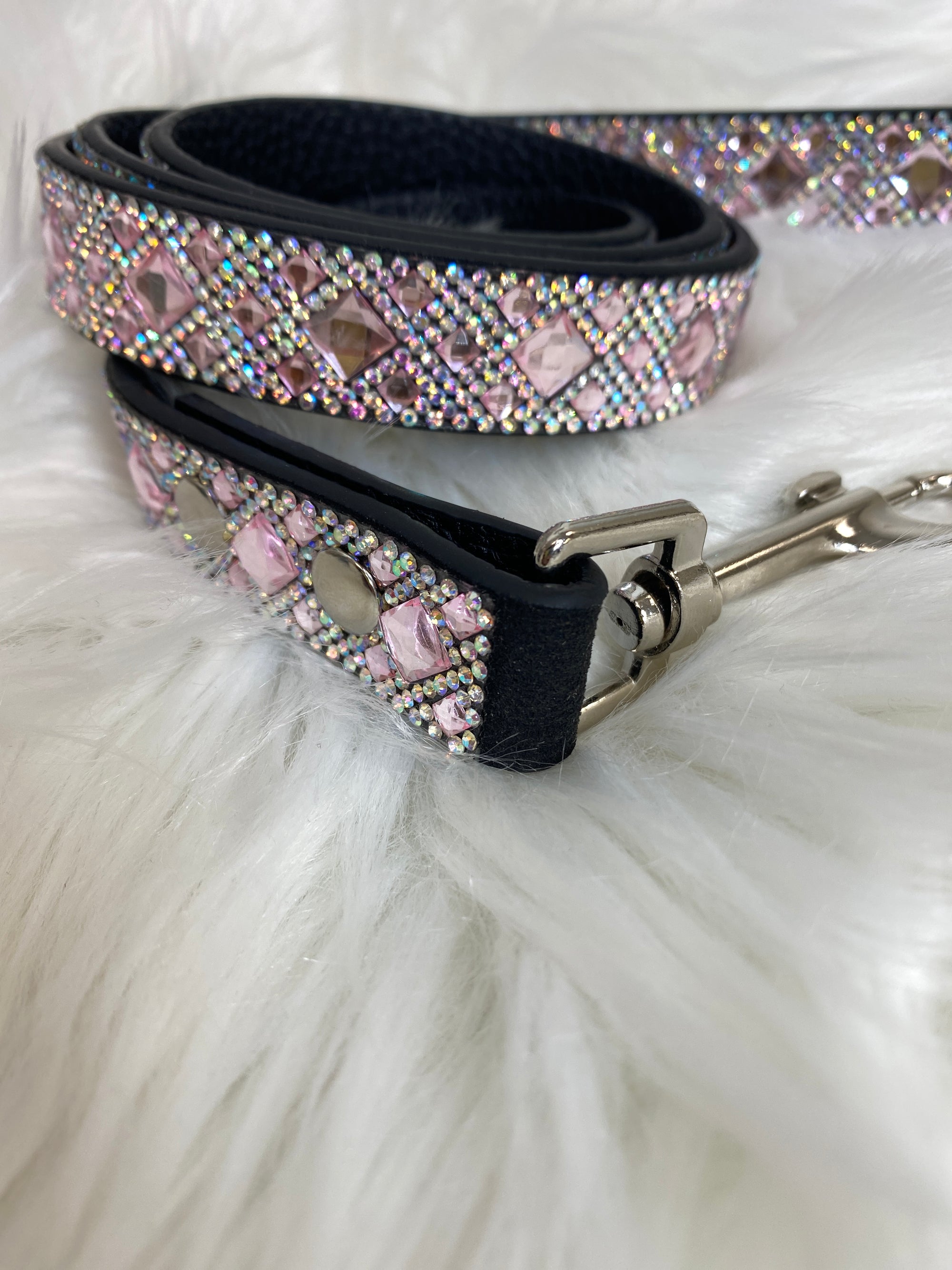 Diamonds in the Ruff Pet Leashes - Style Choice
